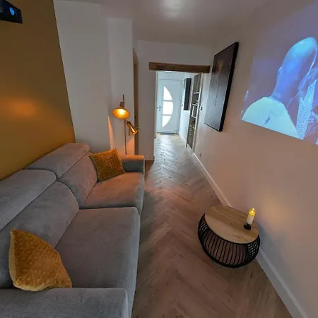 Jacuzzi Sauna Pour Detente En Couple Ou En Famille Casa de Férias Hulluch